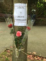 A l'arbre de la laïcité 